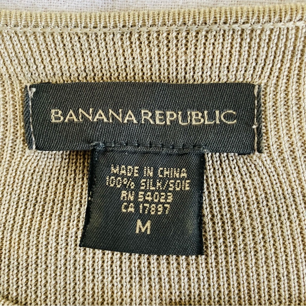 Banana Republic Beige Knit Cardigan
100% Silk - Picture 6 of 6